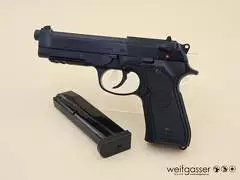 Neue Pistole Beretta 92 A1 / Kaliber 9x19