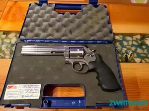 Smith&Wesson Revolver Mod 686-4 Stainless Steel 6Zoll im Kaliber .357Mag. - 7