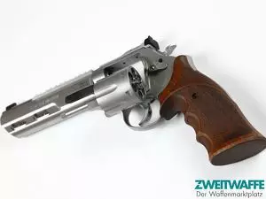 Smith & Wesson 686 Competitor - 4